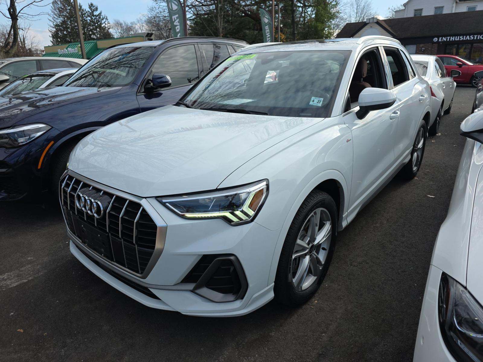 2022 Audi Q3 2.0T S line Premium Plus