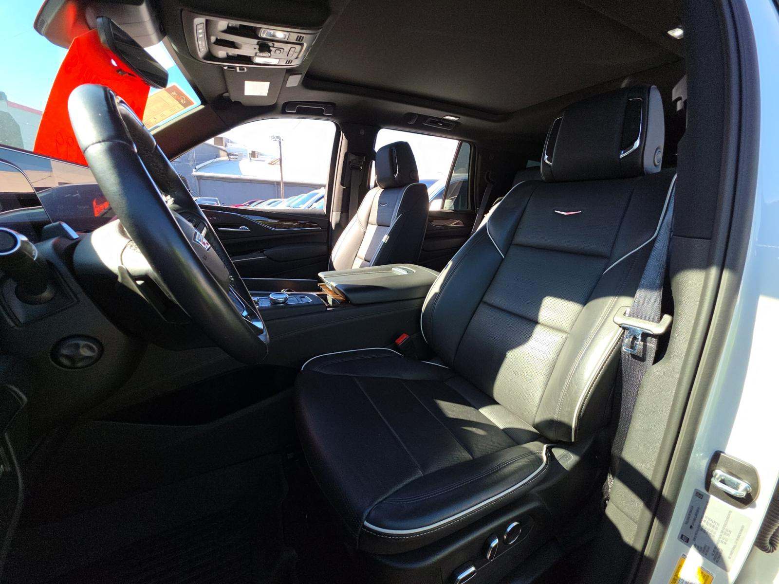 2024 Cadillac Escalade Premium Luxury AWD