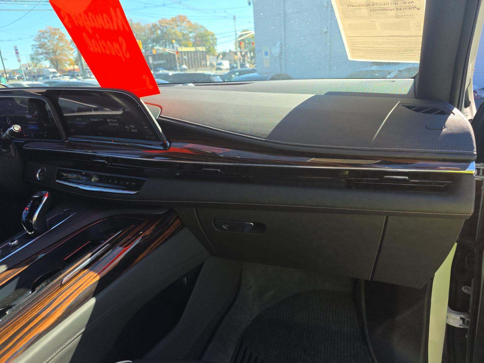 2024 Cadillac Escalade Premium Luxury AWD