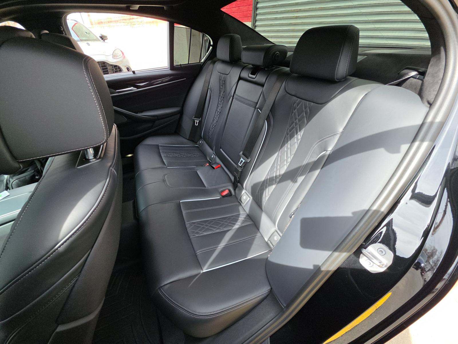 2023 BMW 5 Series M550i xDrive AWD