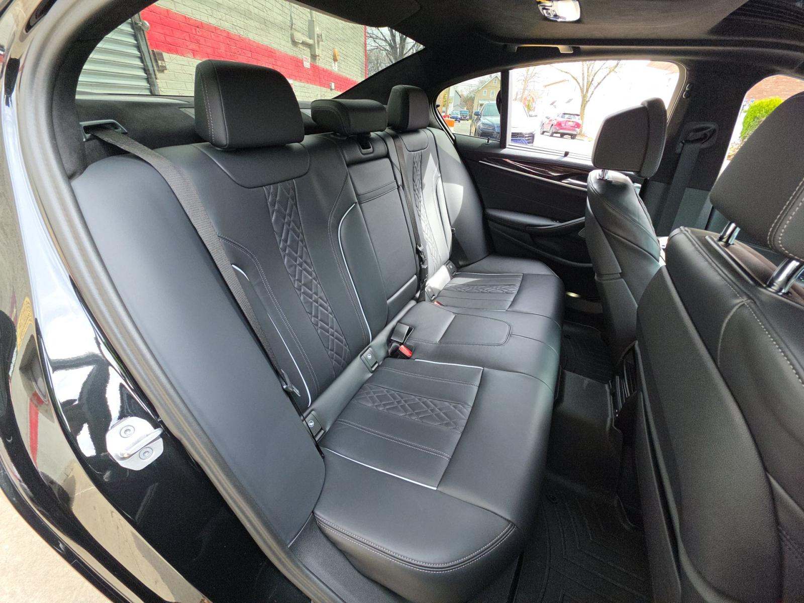 2023 BMW 5 Series M550i xDrive AWD