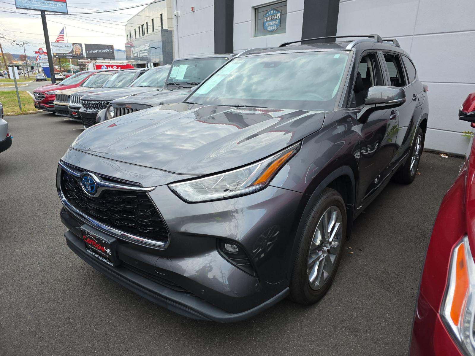 2023 Toyota Highlander Hybrid Limited AWD