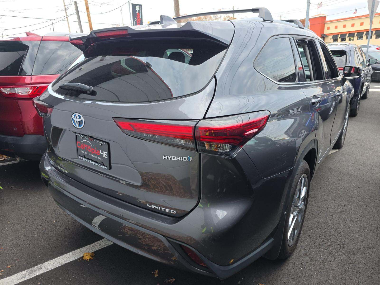 2023 Toyota Highlander Hybrid Limited AWD