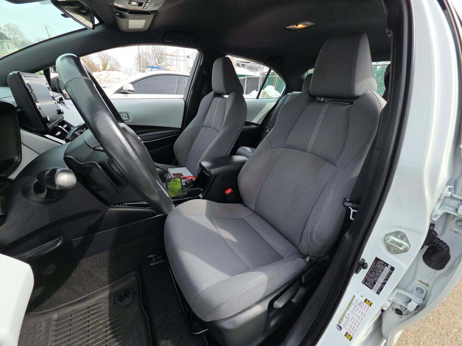 2022 Toyota Corolla SE FWD