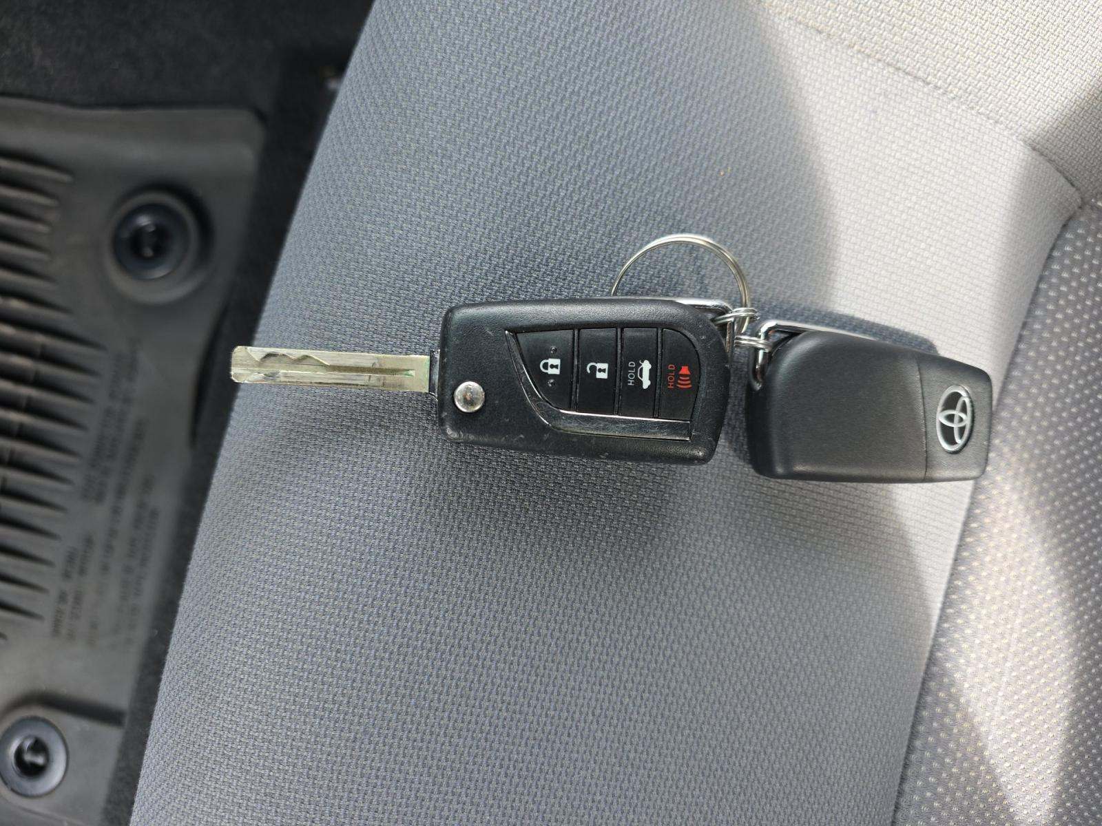 2022 Toyota Corolla SE FWD