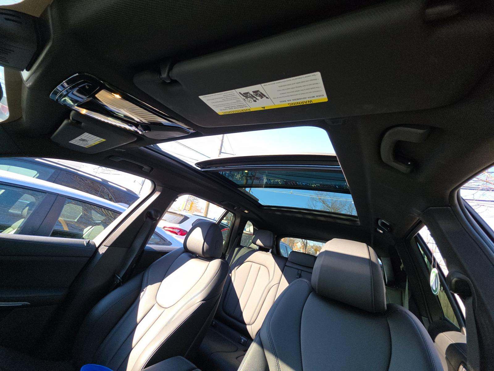 2022 BMW X5 xDrive40i AWD