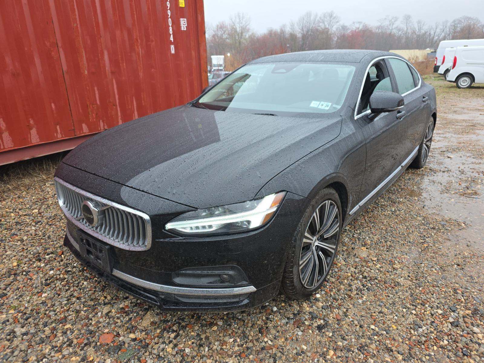 2023 Volvo S90 B6 Plus AWD