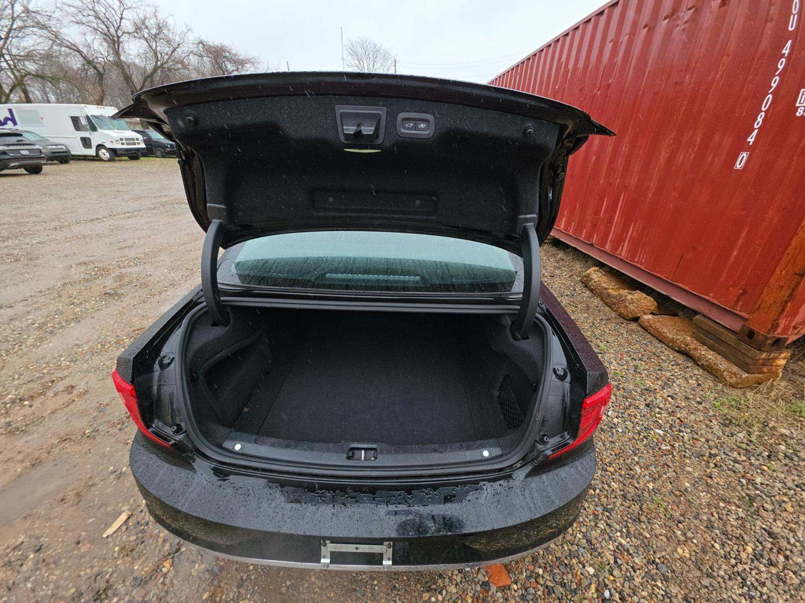 2023 Volvo S90 B6 Plus AWD