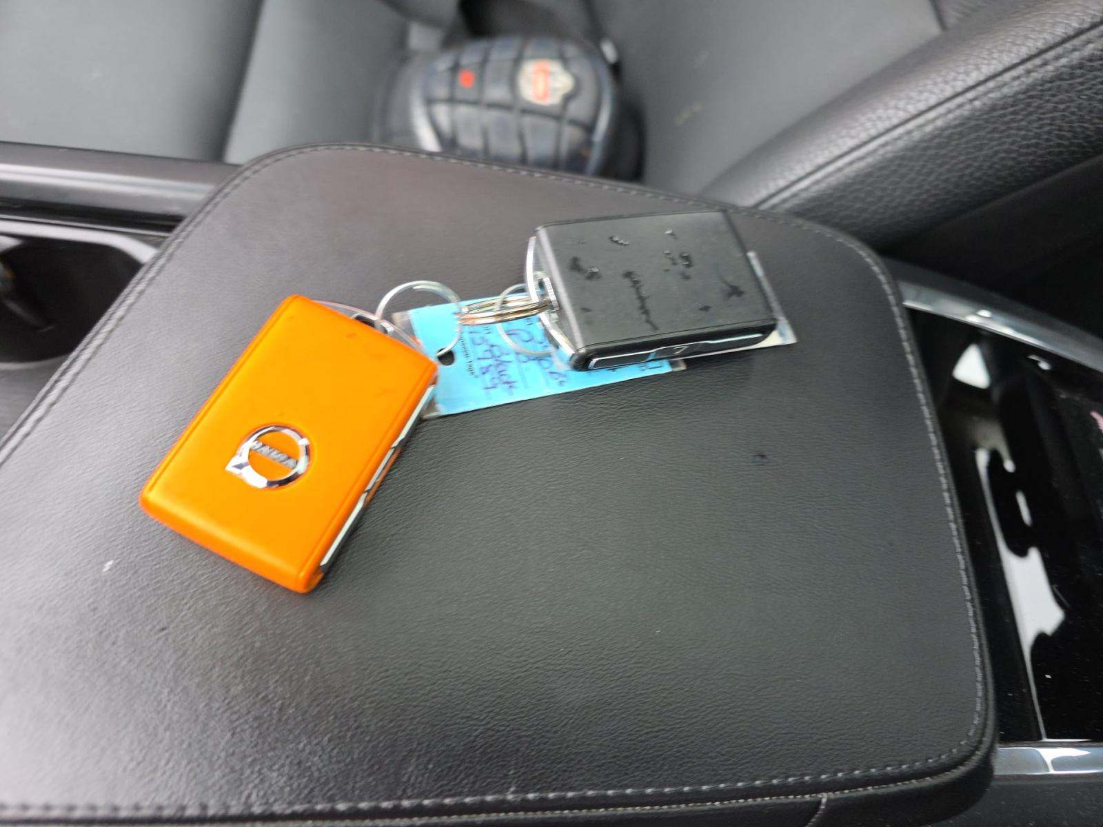 2023 Volvo S90 B6 Plus AWD