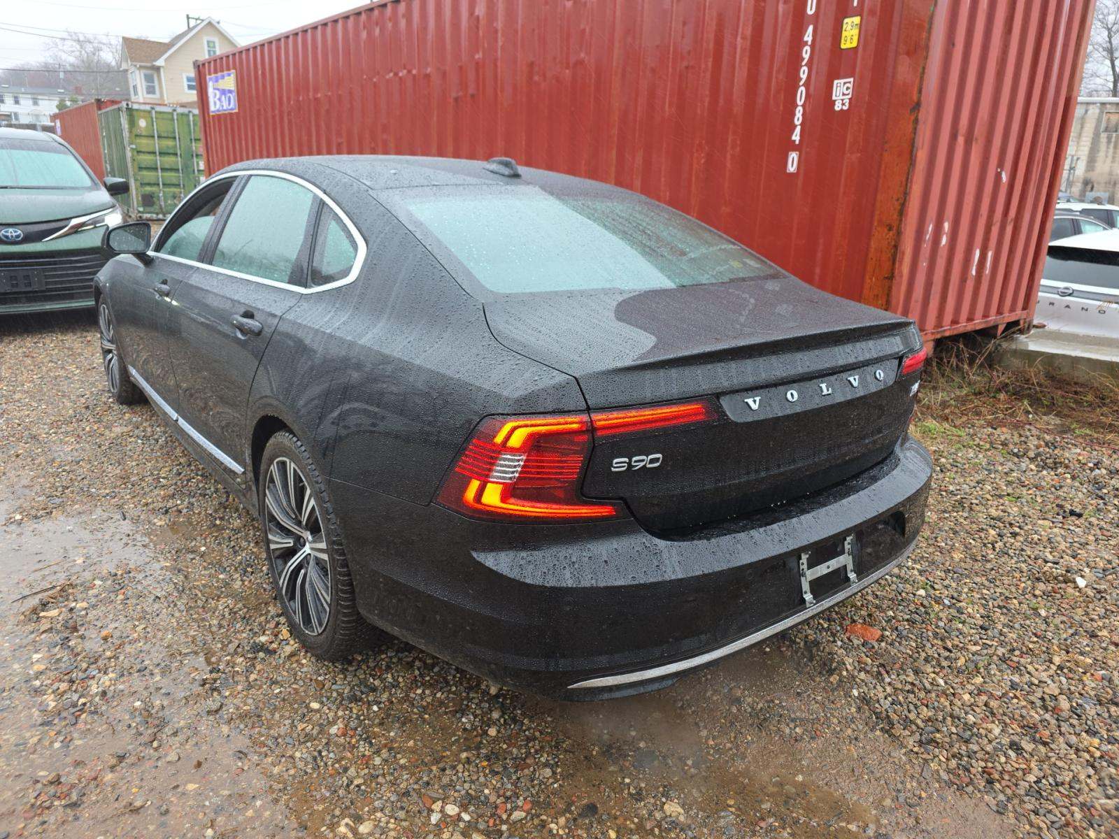 2023 Volvo S90 B6 Plus AWD