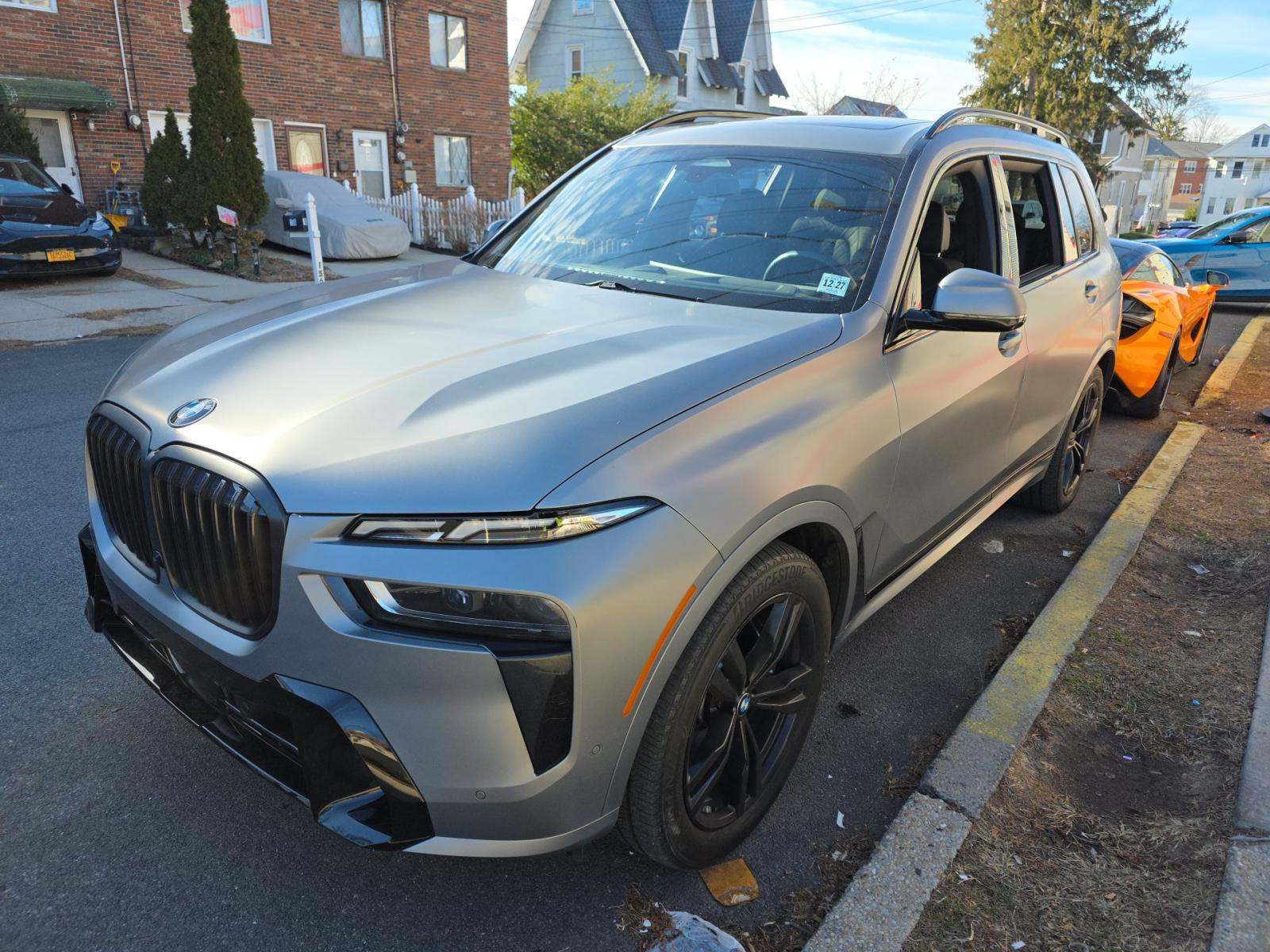 2023 BMW X7 xDrive40i AWD