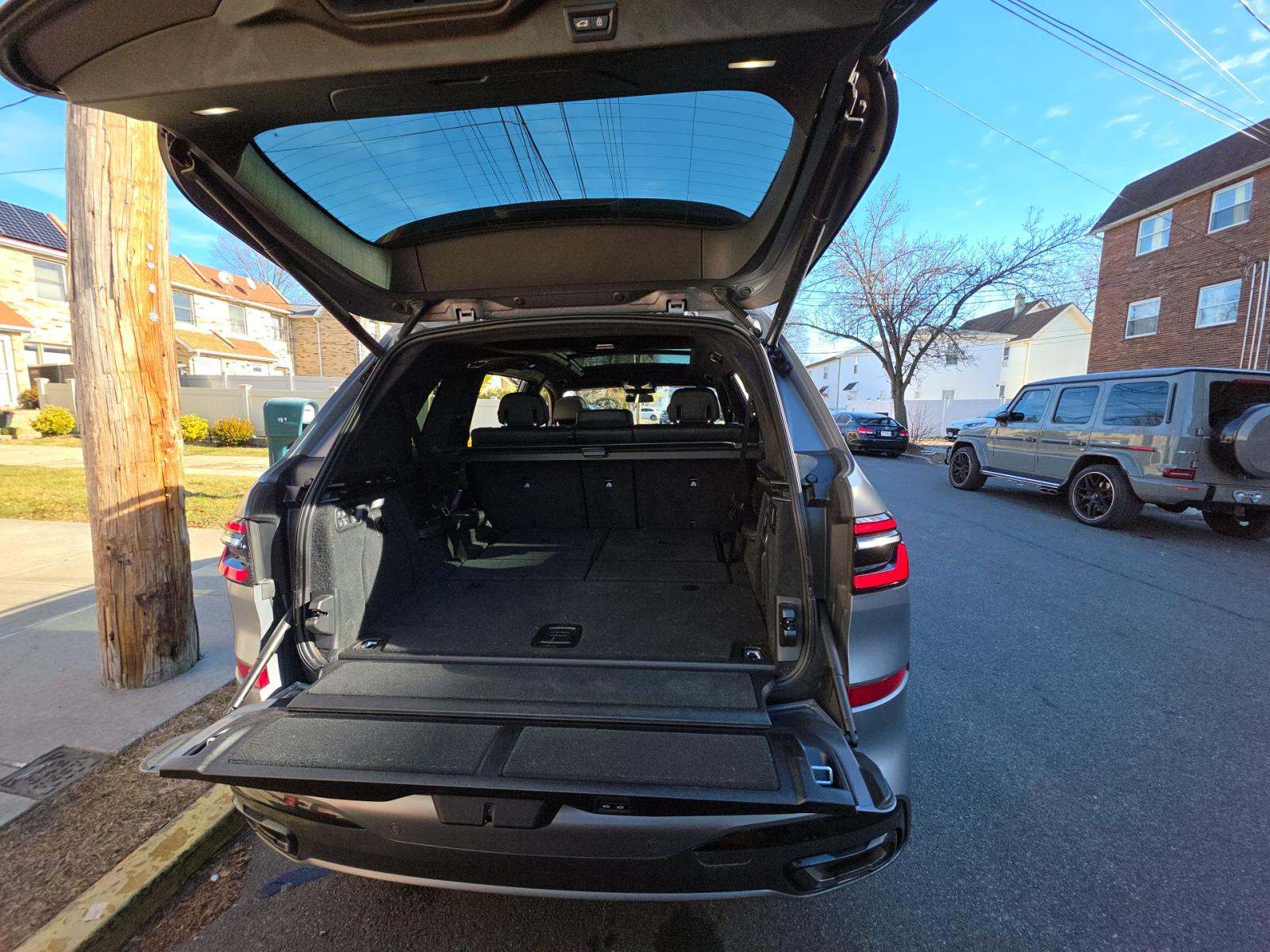 2023 BMW X7 xDrive40i AWD