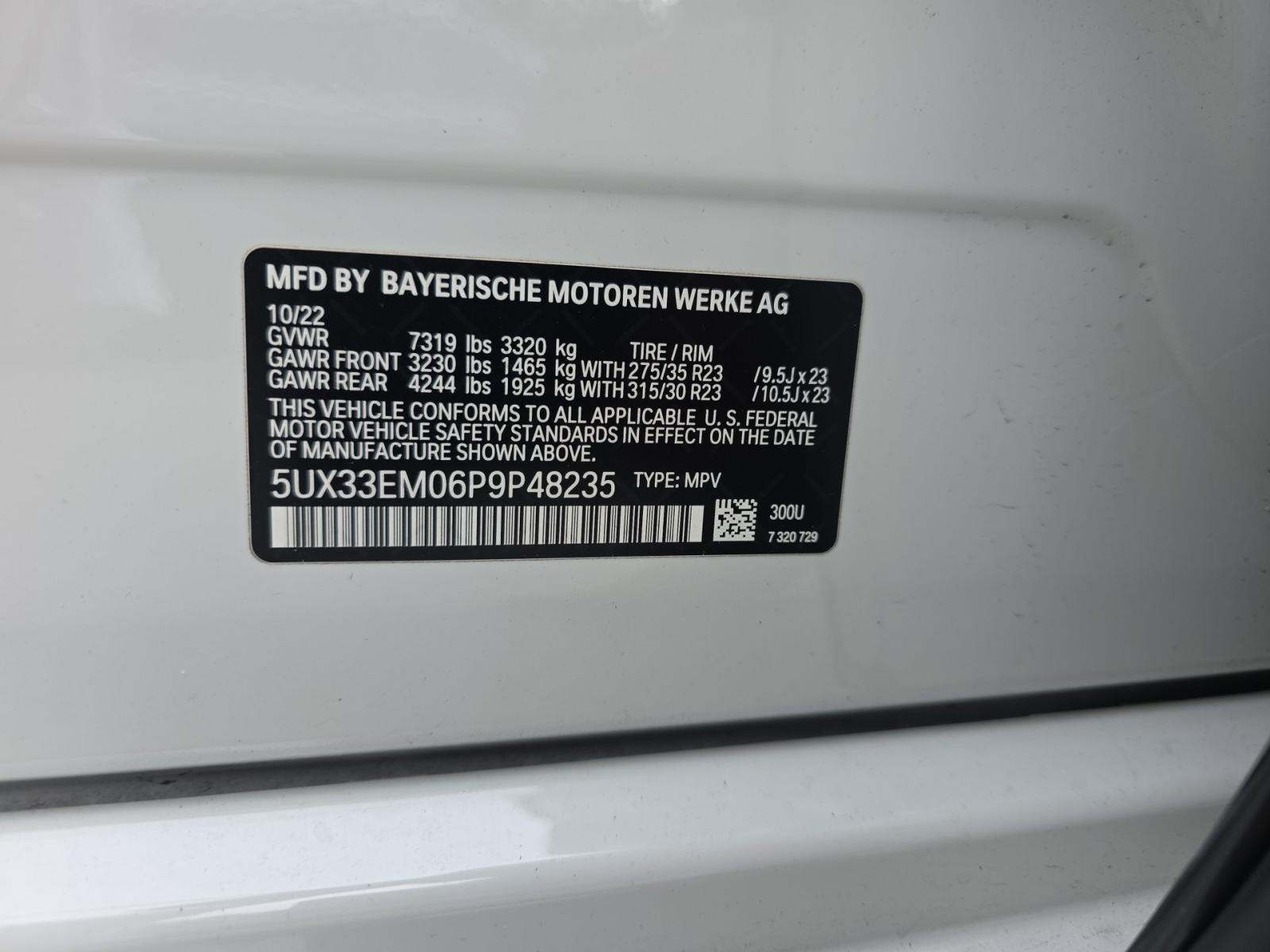 2023 BMW X7 M60i AWD