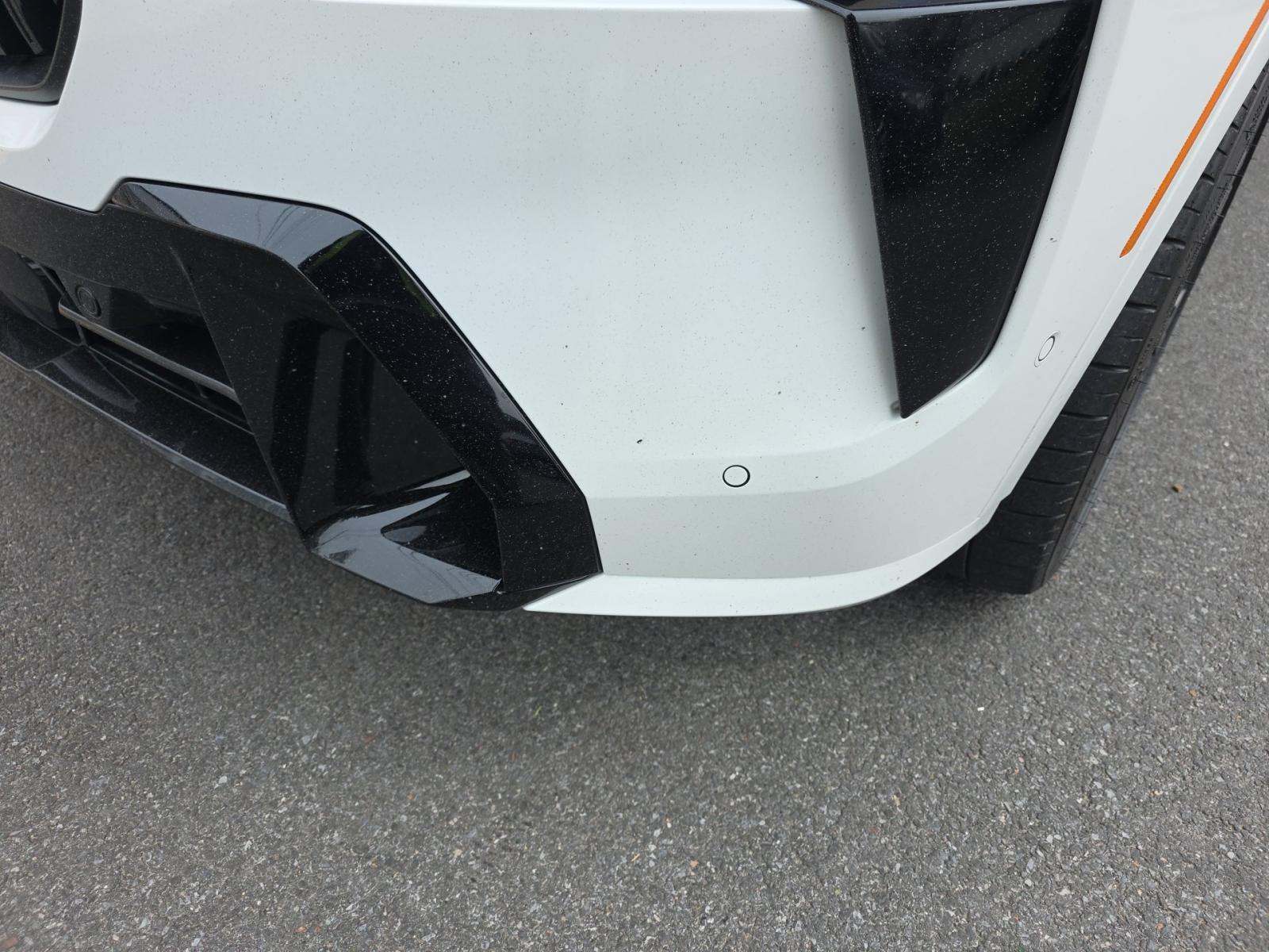 2023 BMW X7 M60i AWD