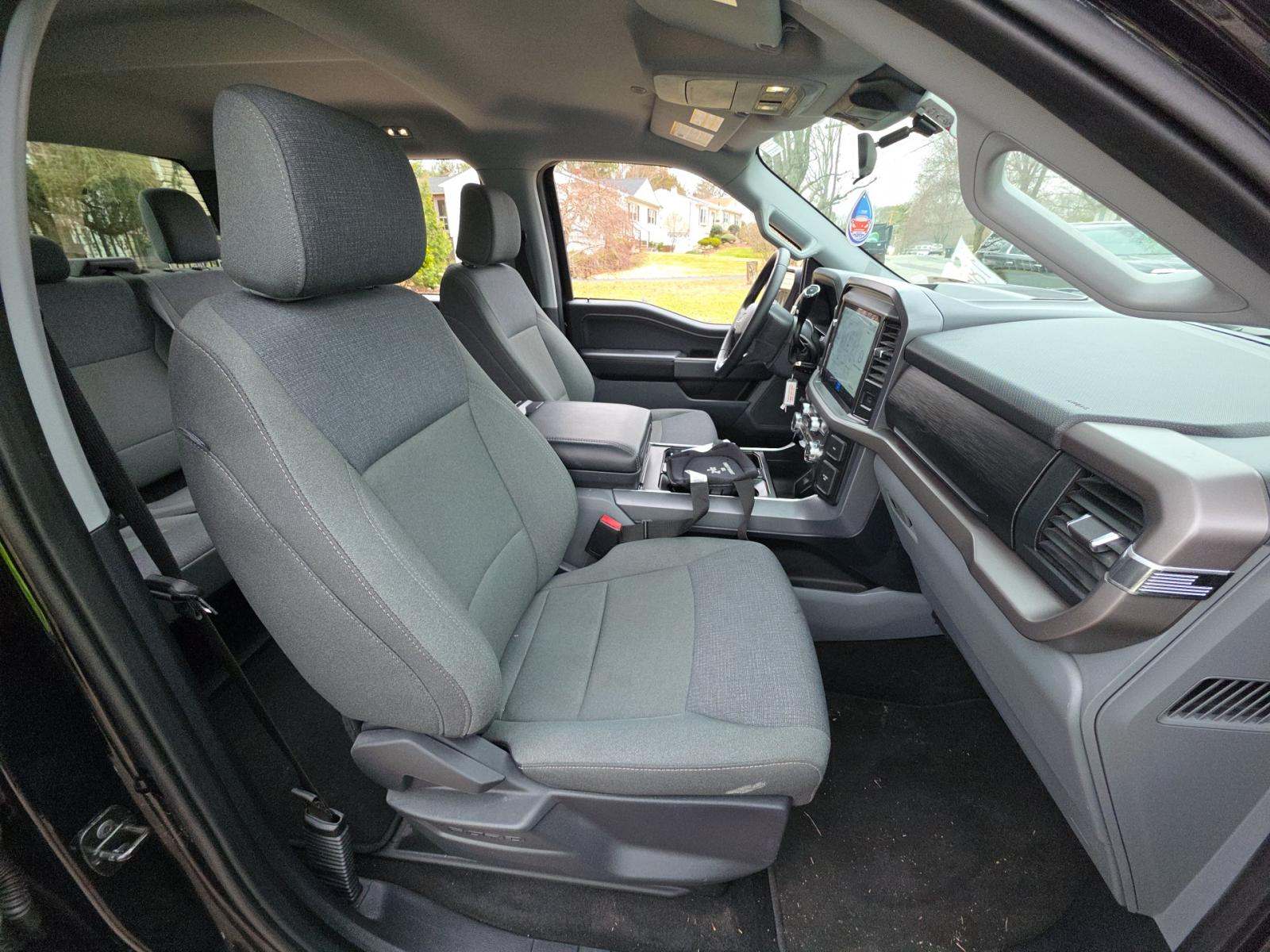 2025 Ford F-150 Hybrid XLT AWD