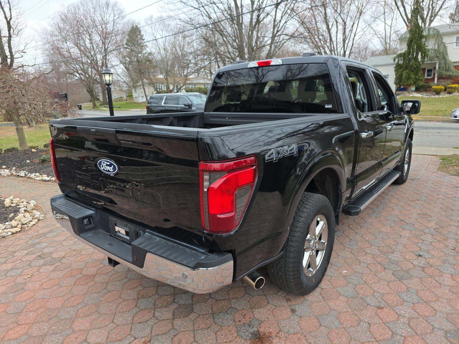 2025 Ford F-150 Hybrid XLT AWD
