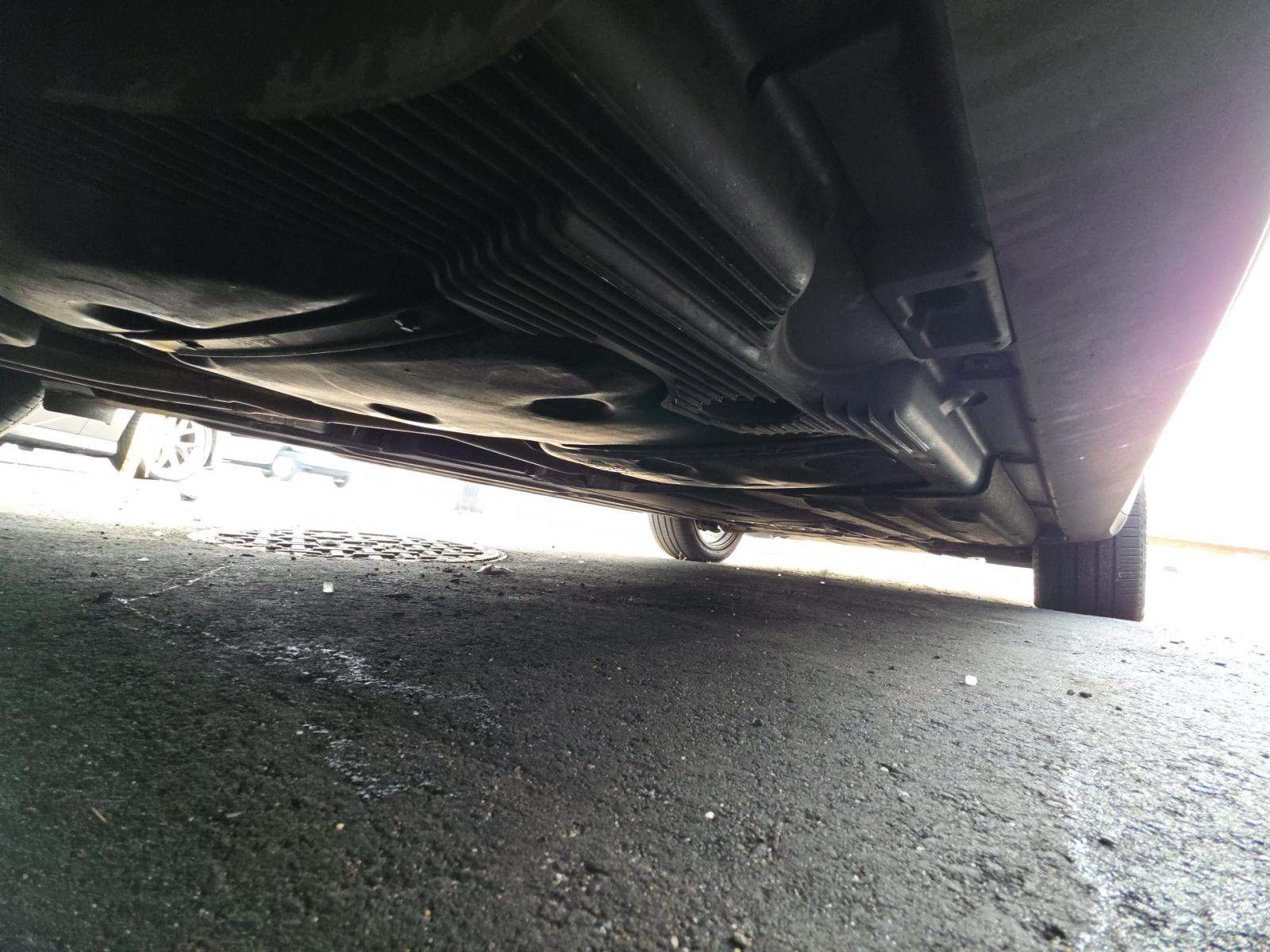 2022 Porsche Macan Base AWD