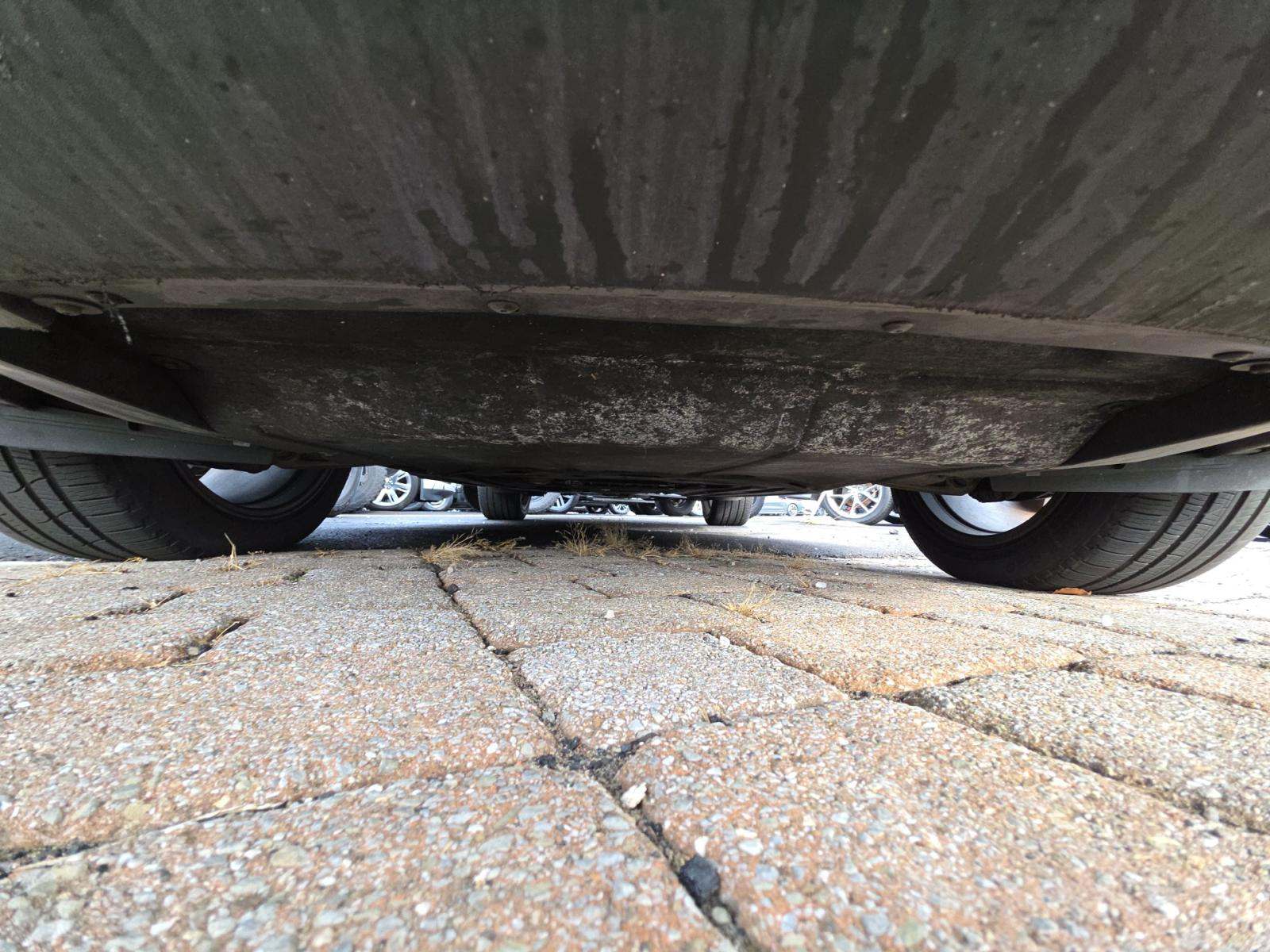 2022 Porsche Macan Base AWD