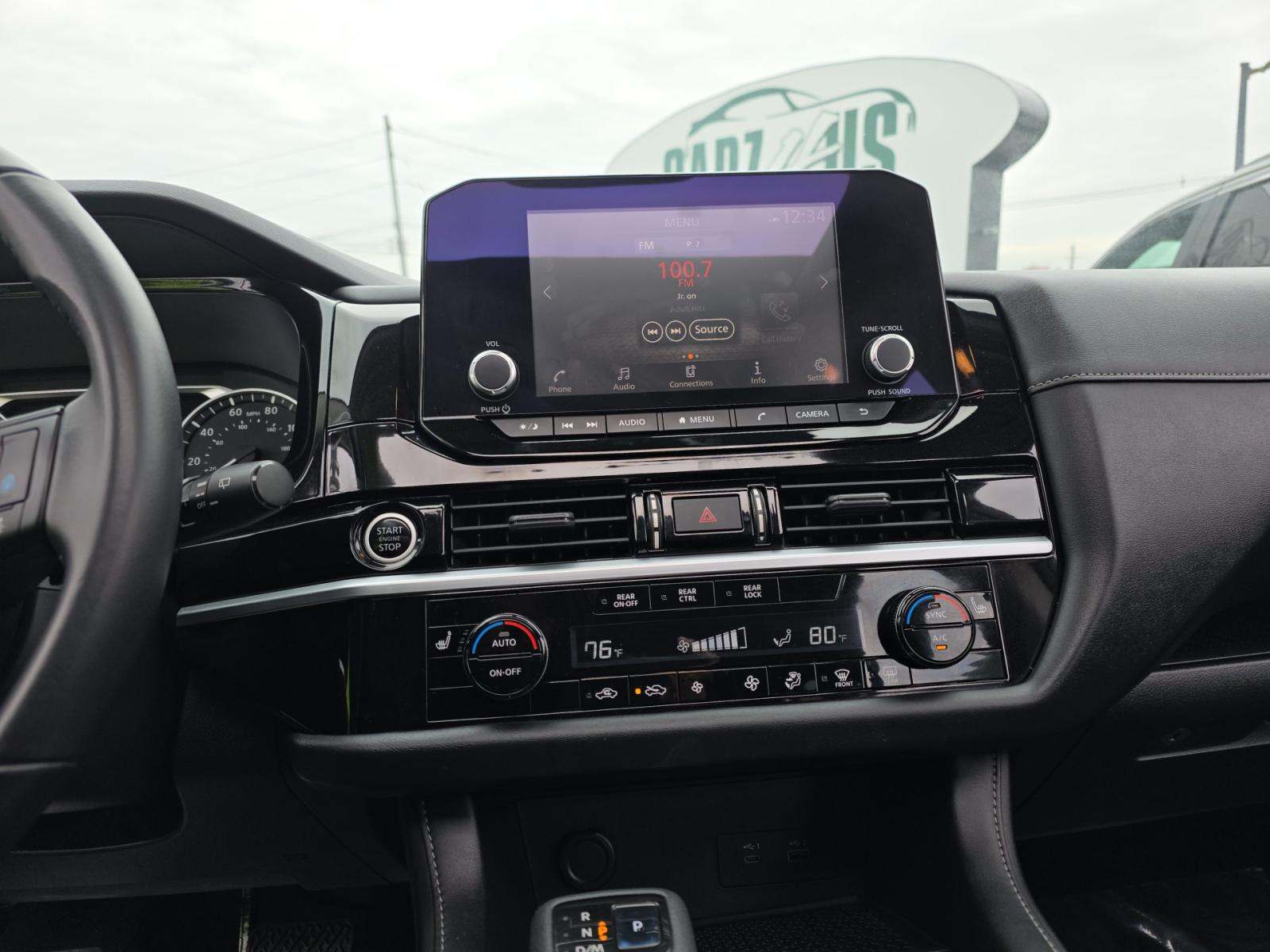 2022 Nissan Pathfinder SV AWD