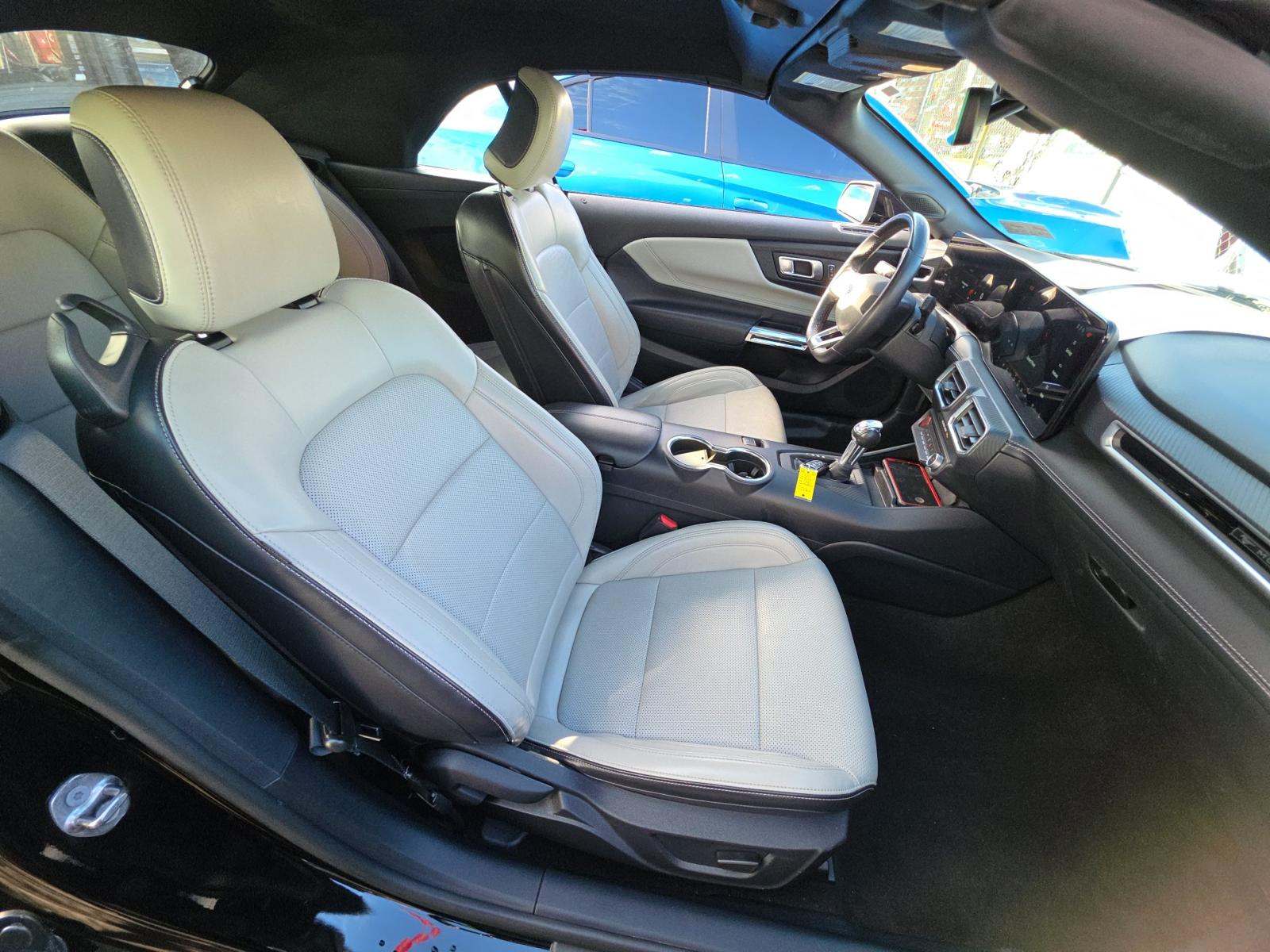 2024 Ford Mustang EcoBoost Premium RWD