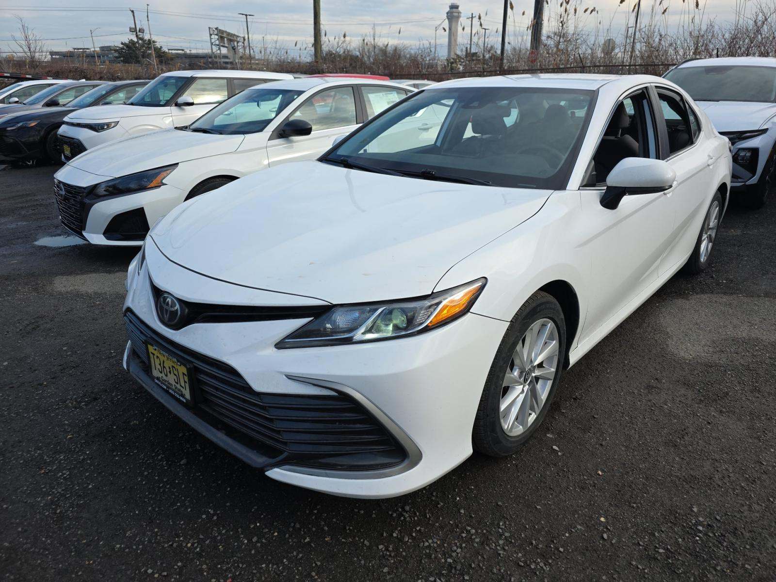 2023 Toyota Camry LE FWD