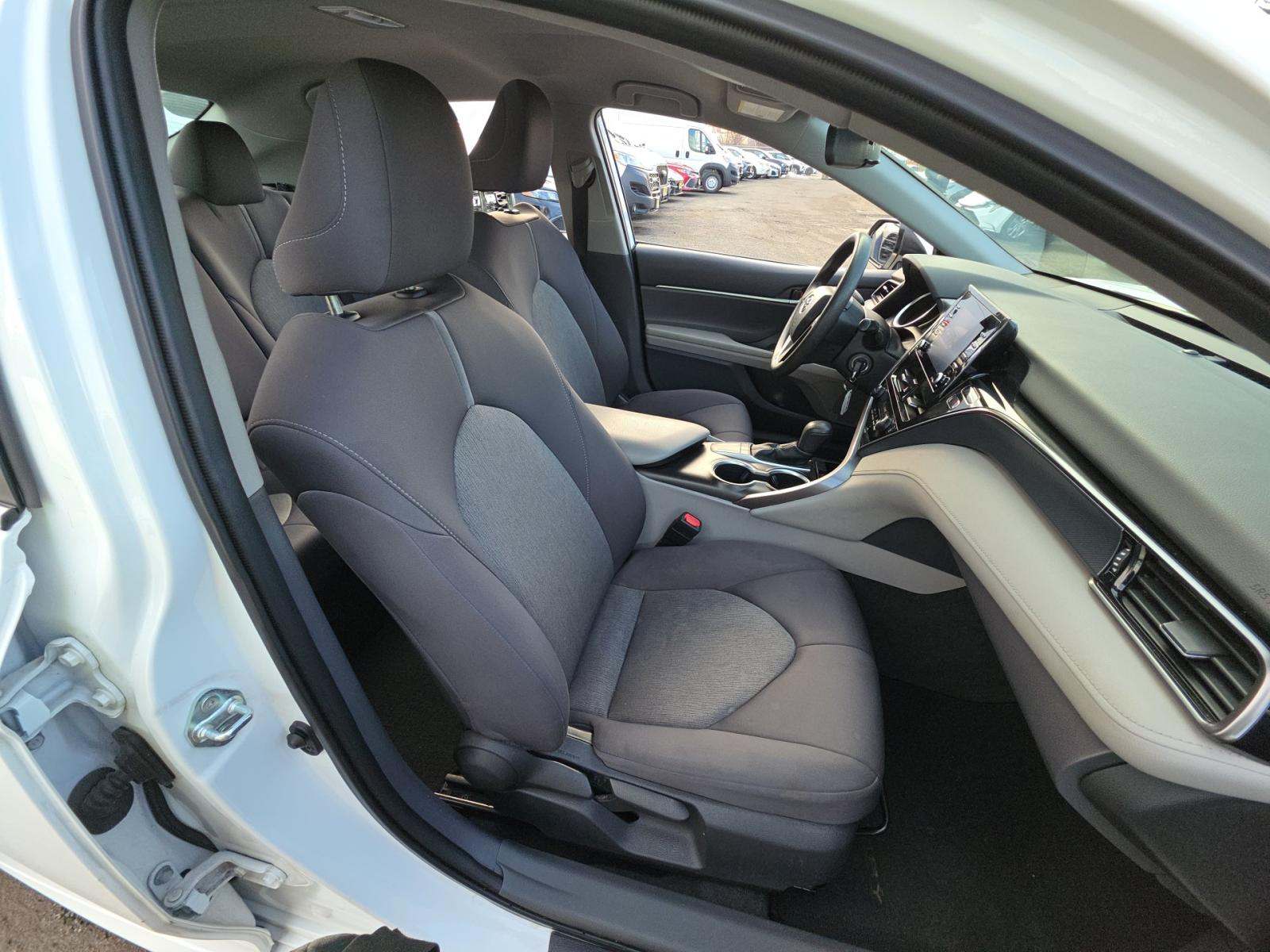 2023 Toyota Camry LE FWD