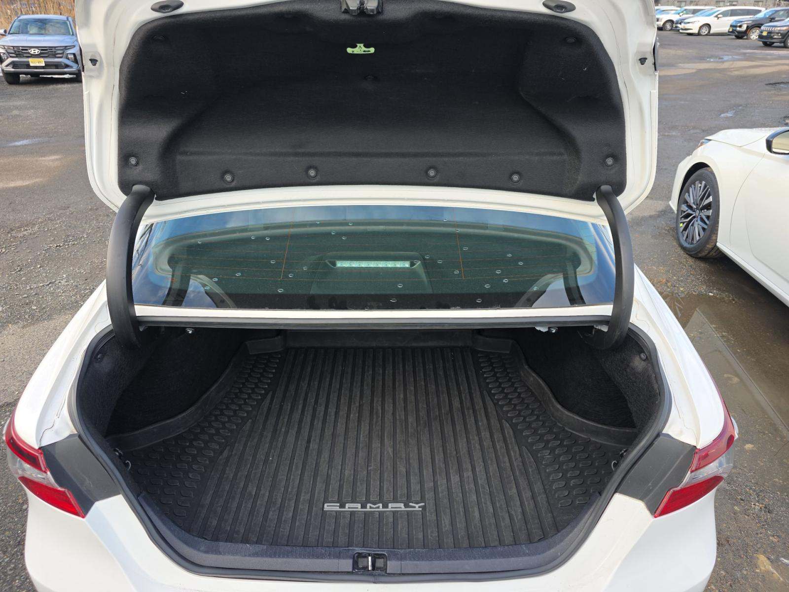 2023 Toyota Camry LE FWD