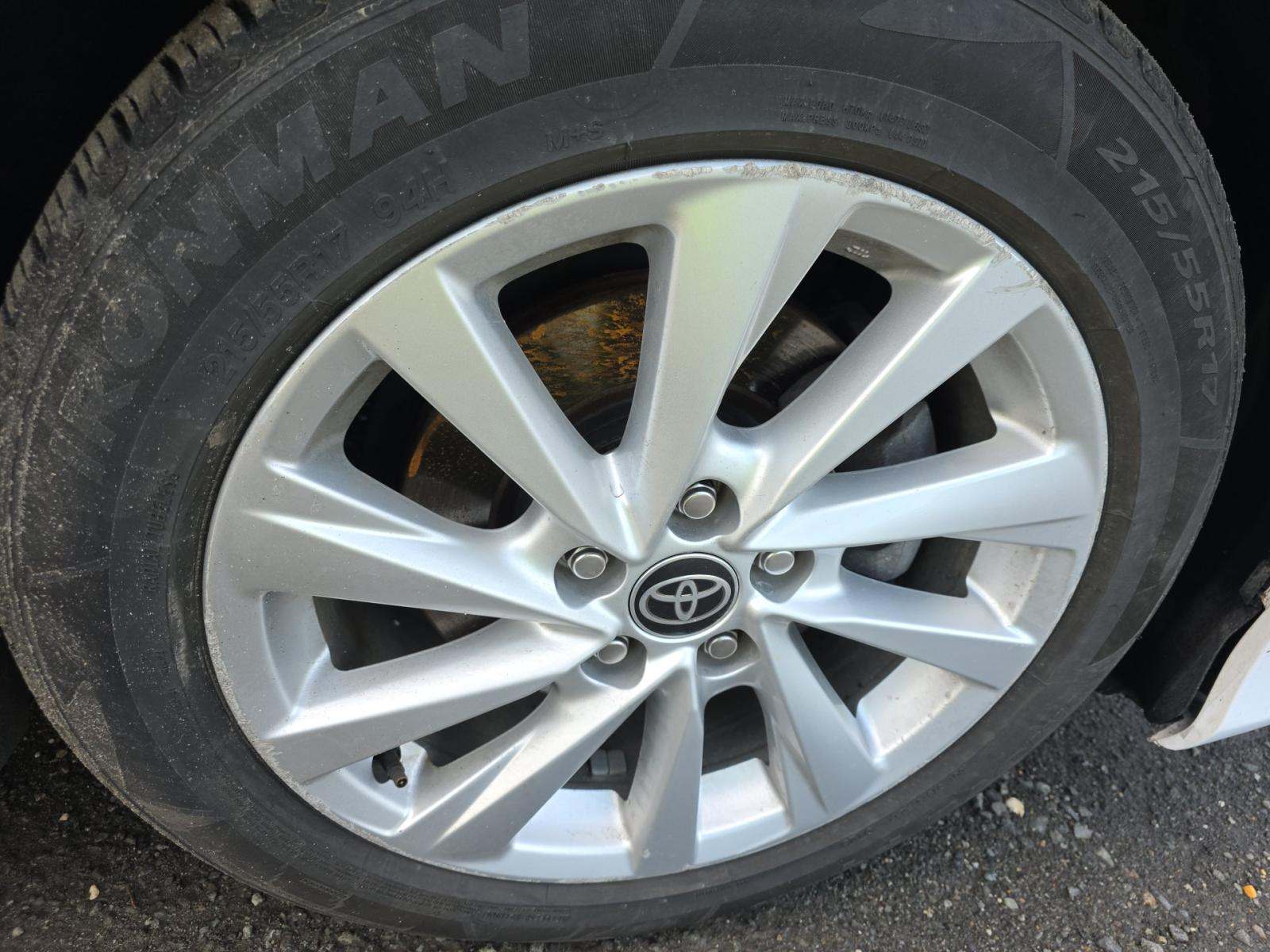 2023 Toyota Camry LE FWD