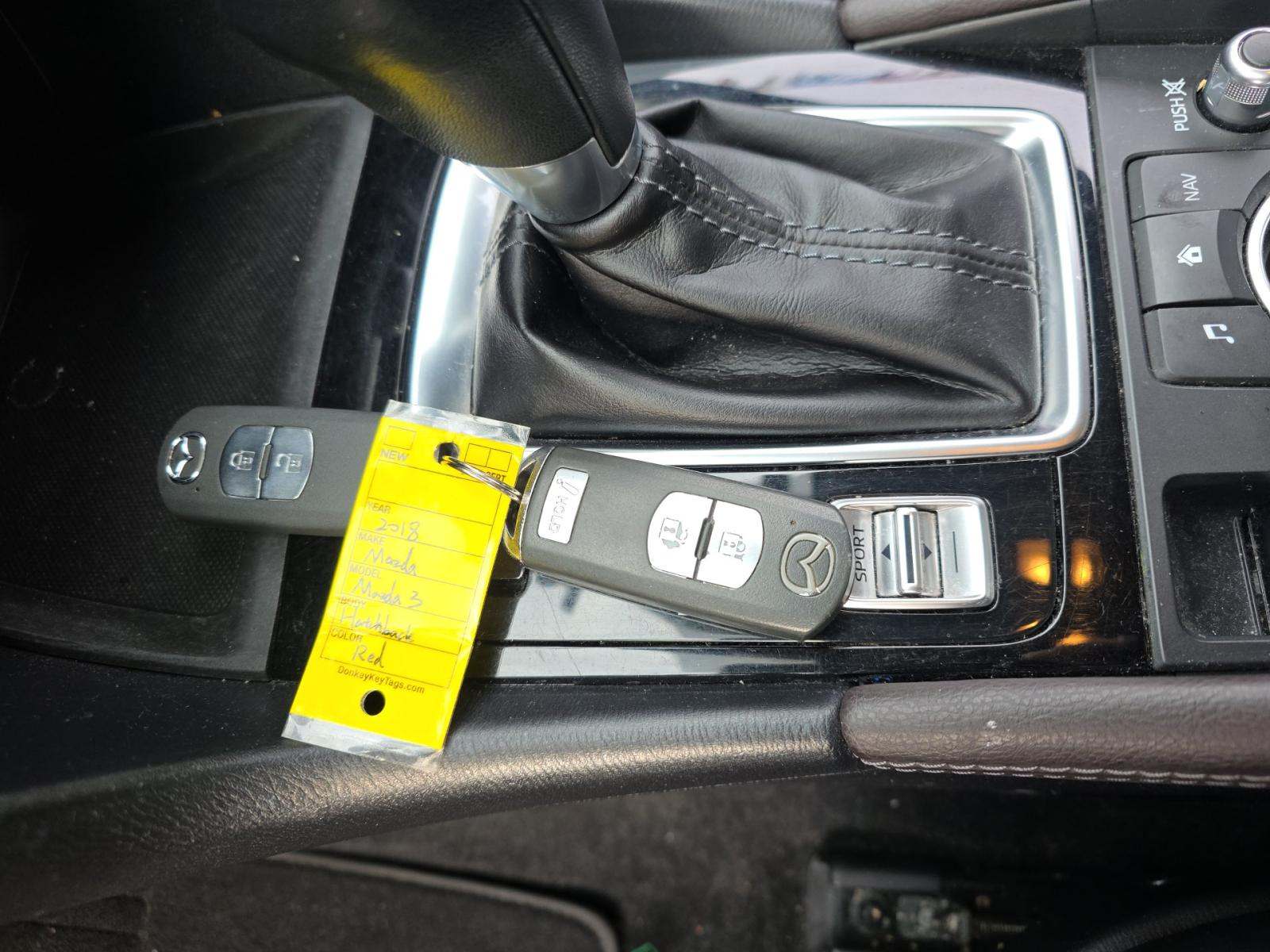 2018 MAZDA MAZDA3 Touring FWD