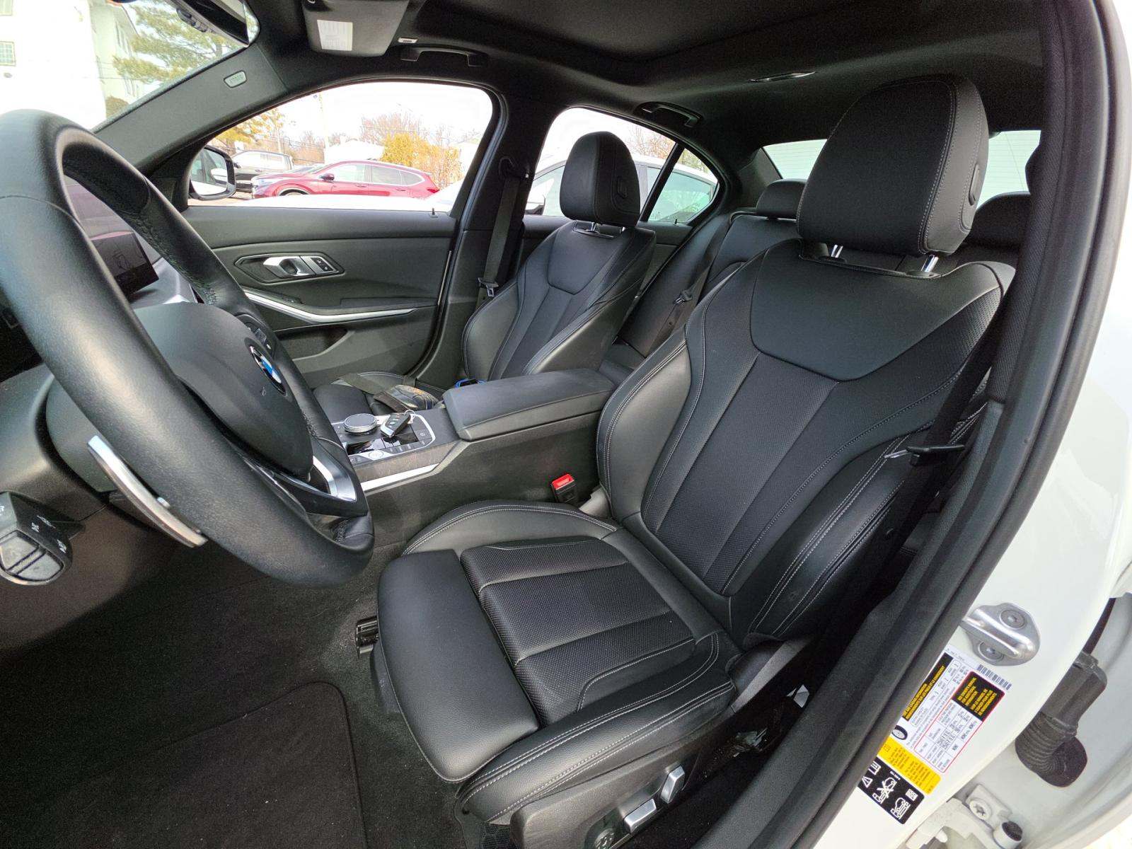 2023 BMW 3 Series 330i xDrive AWD