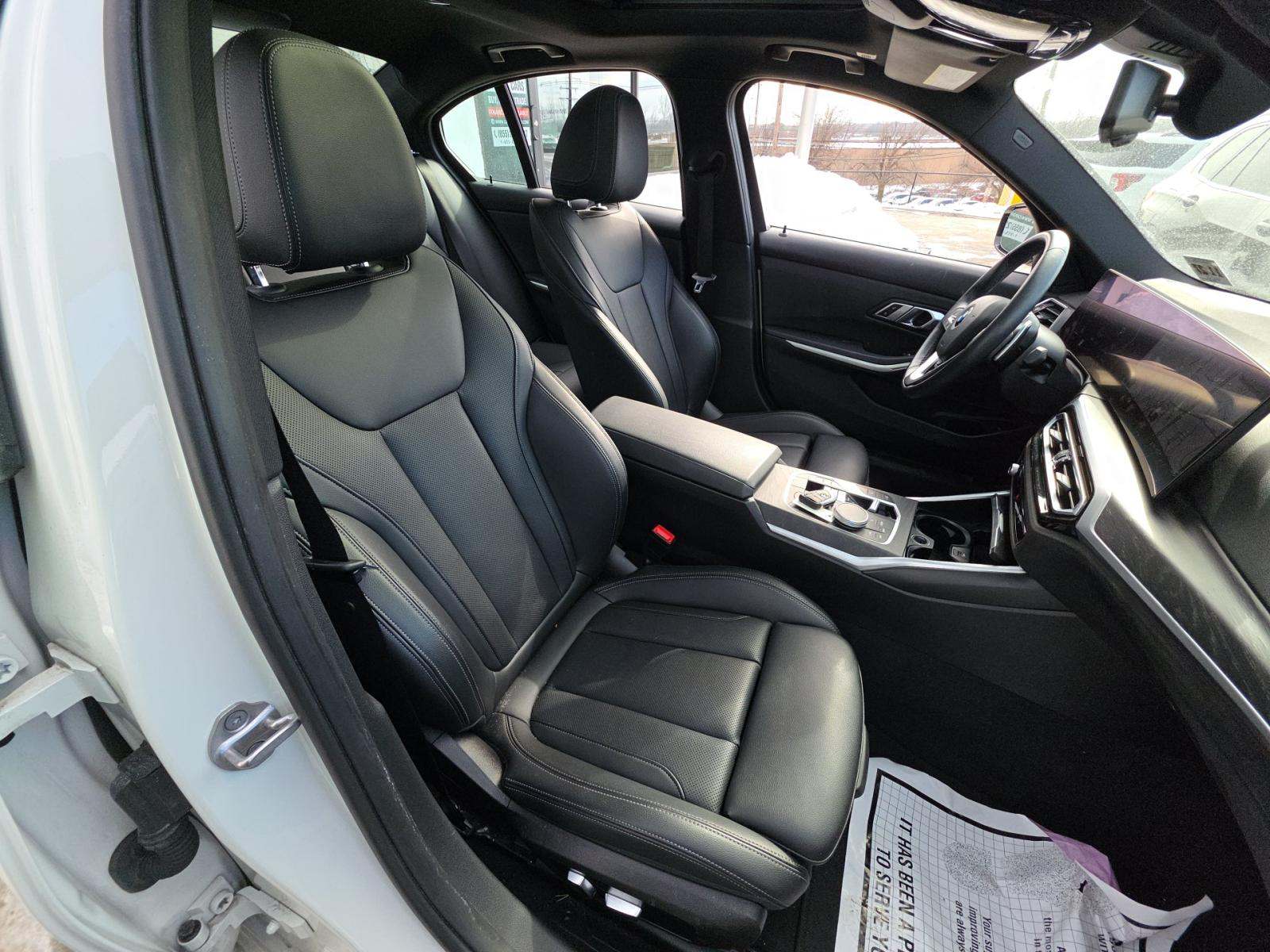 2023 BMW 3 Series 330i xDrive AWD