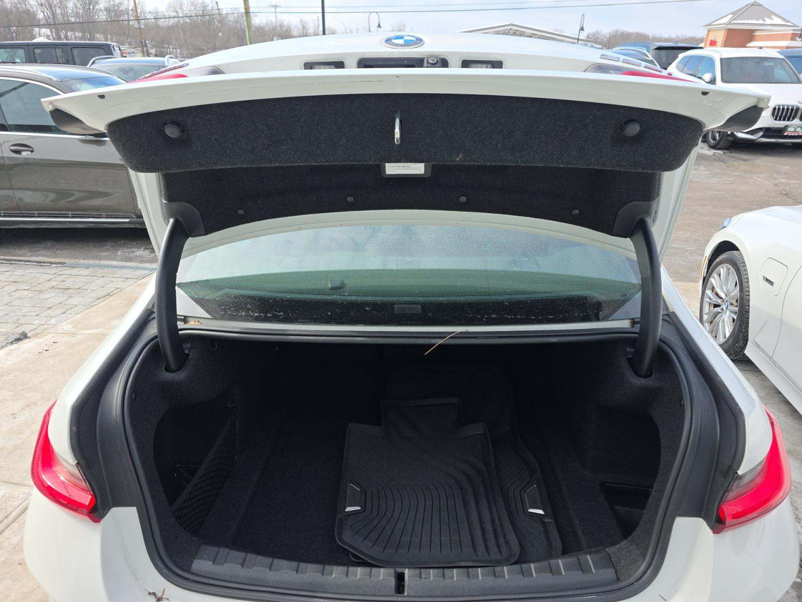 2023 BMW 3 Series 330i xDrive AWD