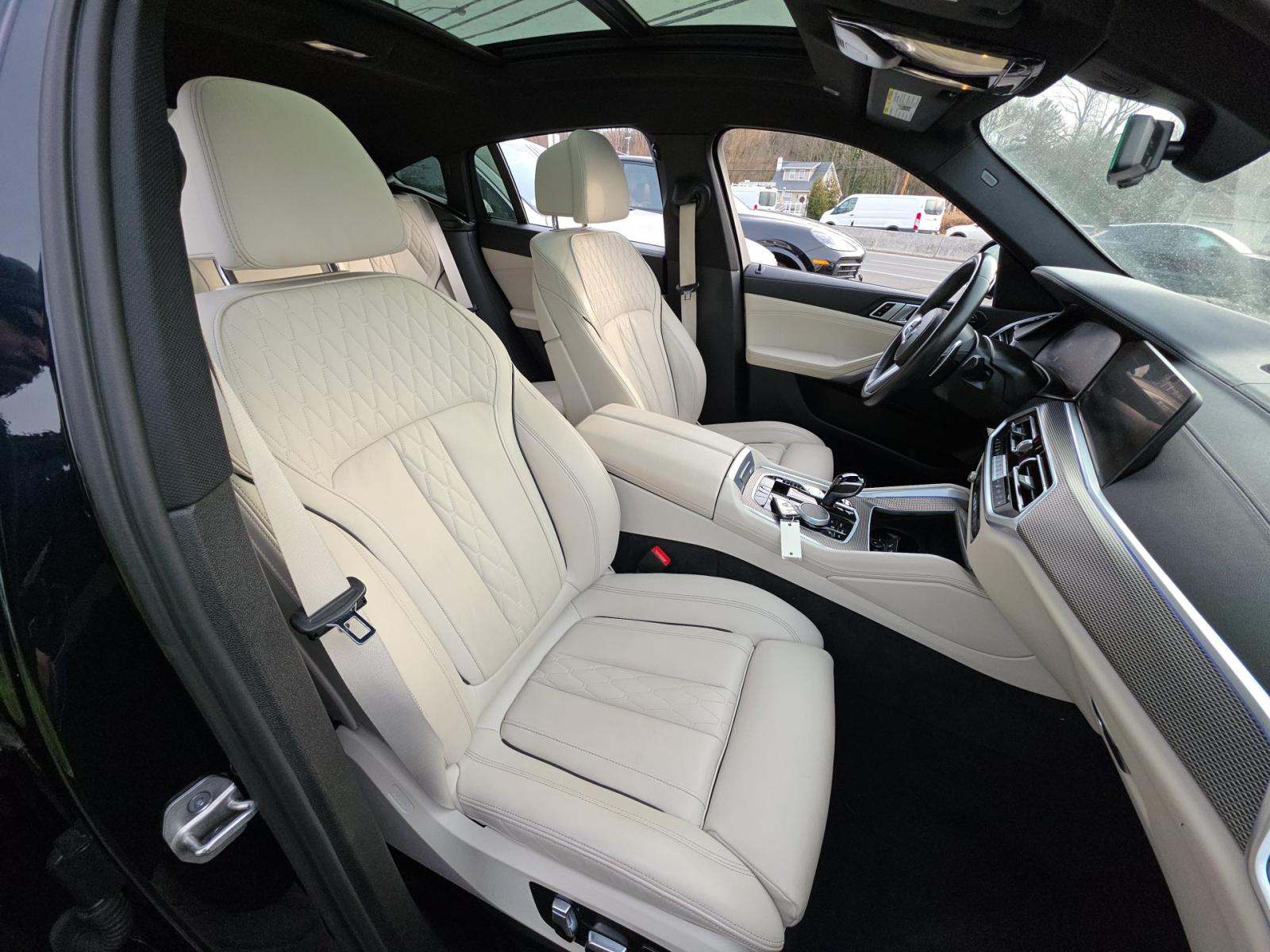 2023 BMW X6 xDrive40i AWD