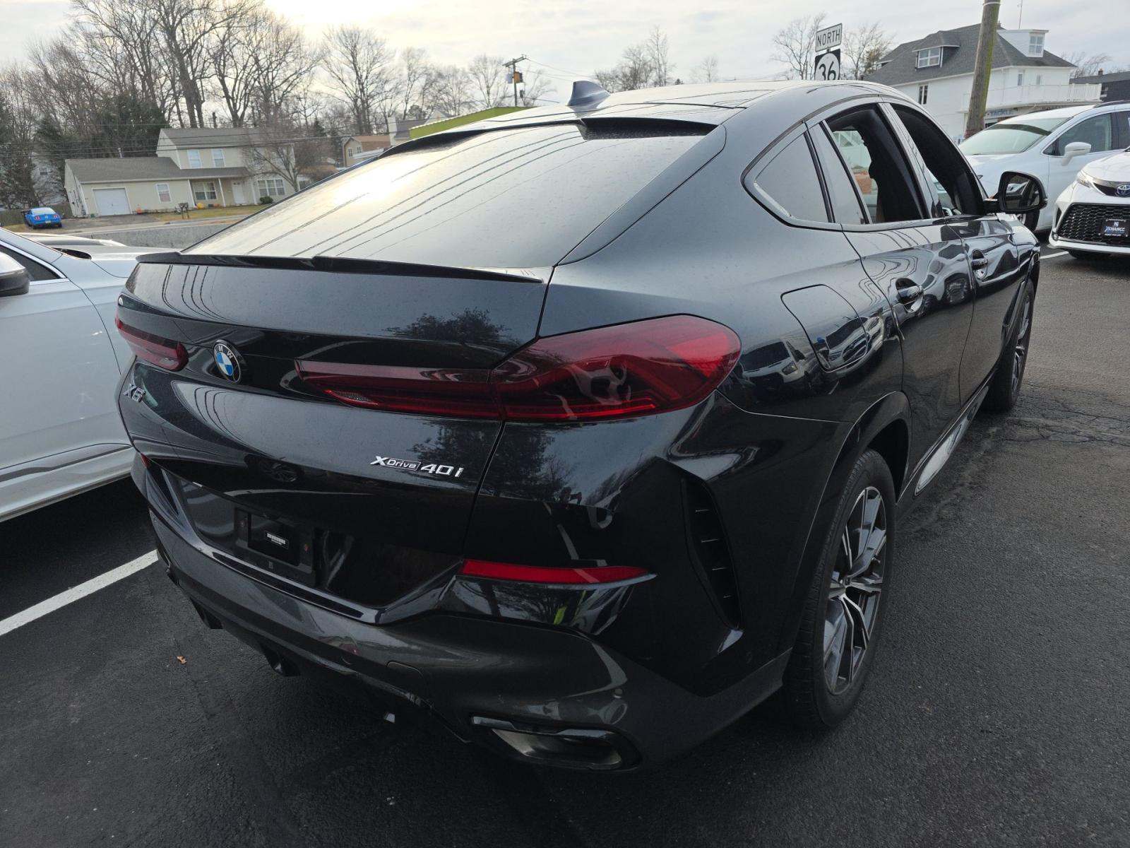 2023 BMW X6 xDrive40i AWD
