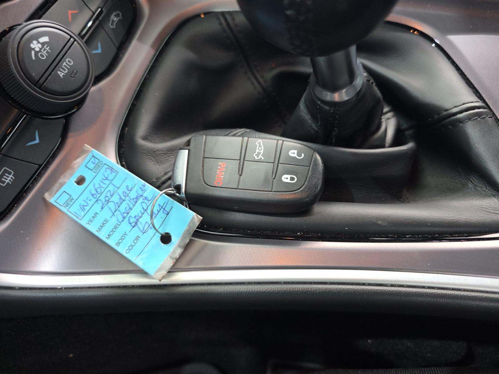 DODGE CHALLENGER - 8