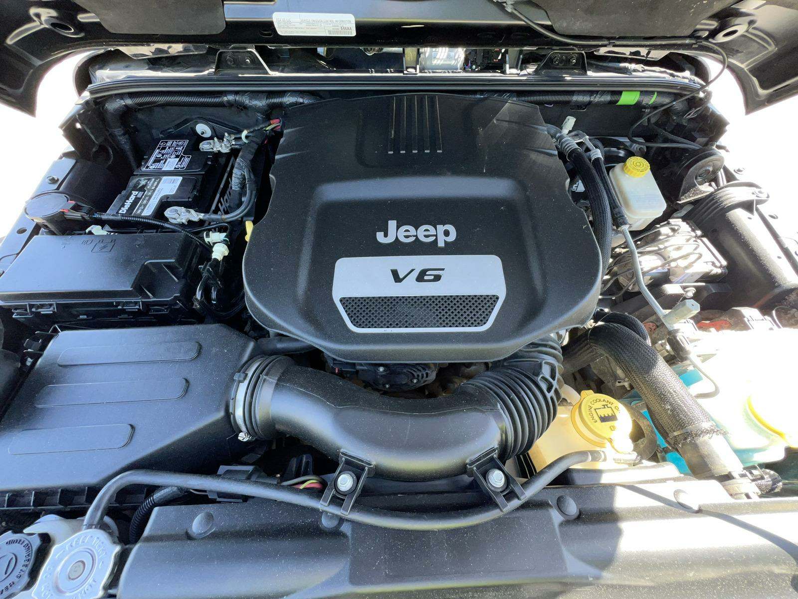 2017 Jeep Wrangler Unlimited Sahara Winter Edition AWD