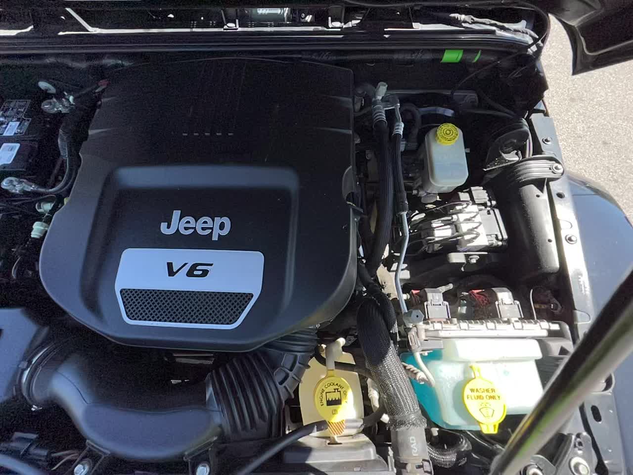 2017 Jeep Wrangler Unlimited Sahara Winter Edition AWD