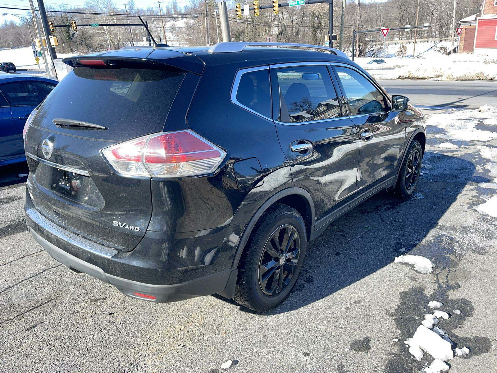 2015 Nissan Rogue SV AWD