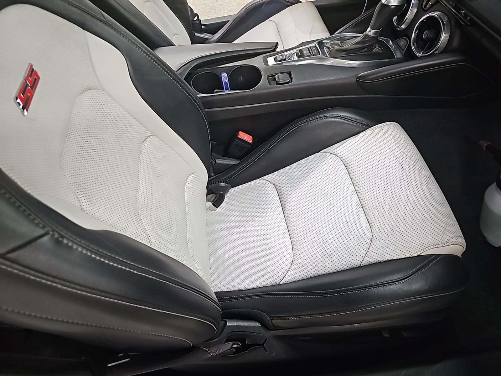 2017 Chevrolet Camaro 2SS RWD