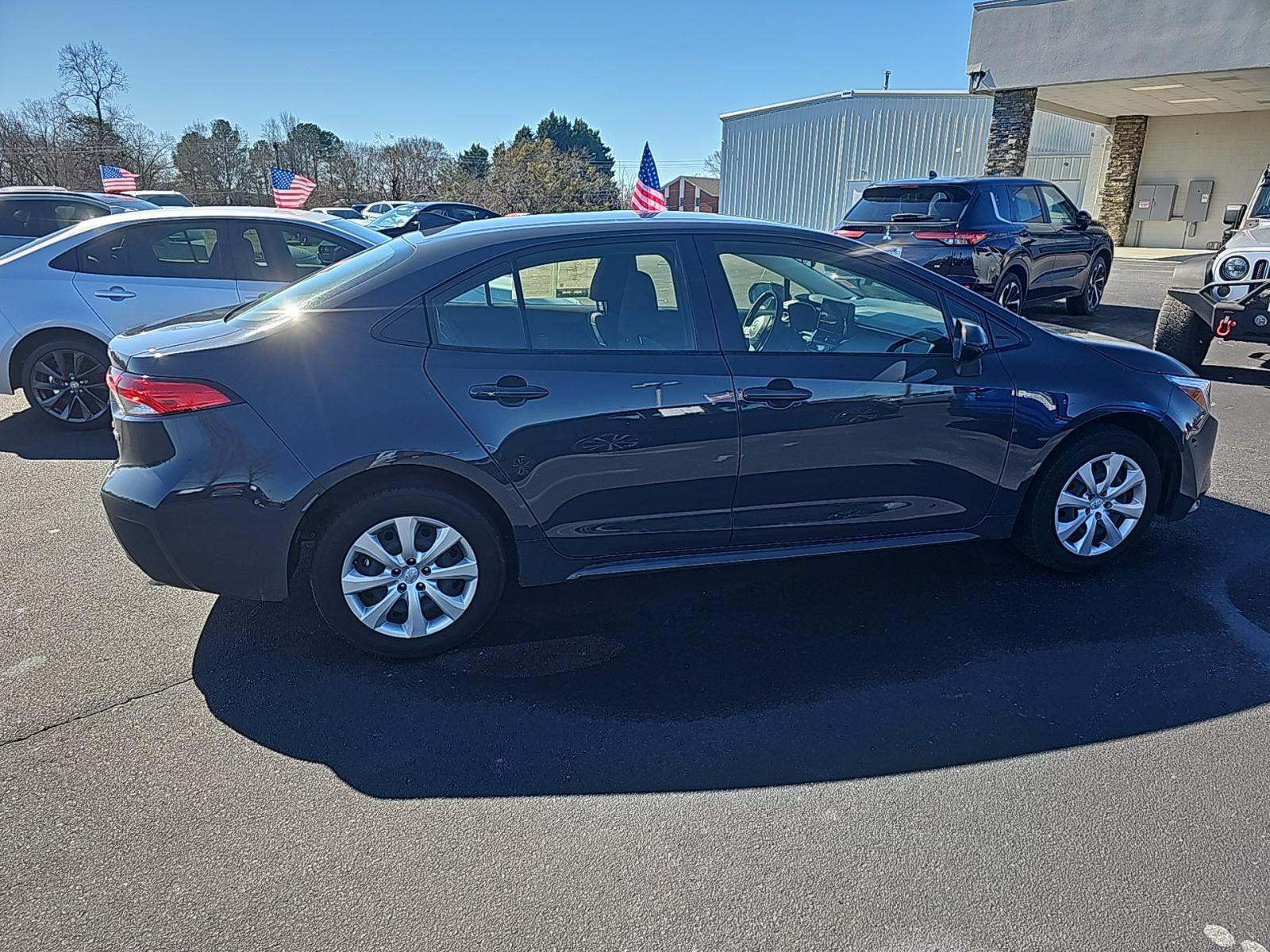 2024 Toyota Corolla Hybrid LE FWD