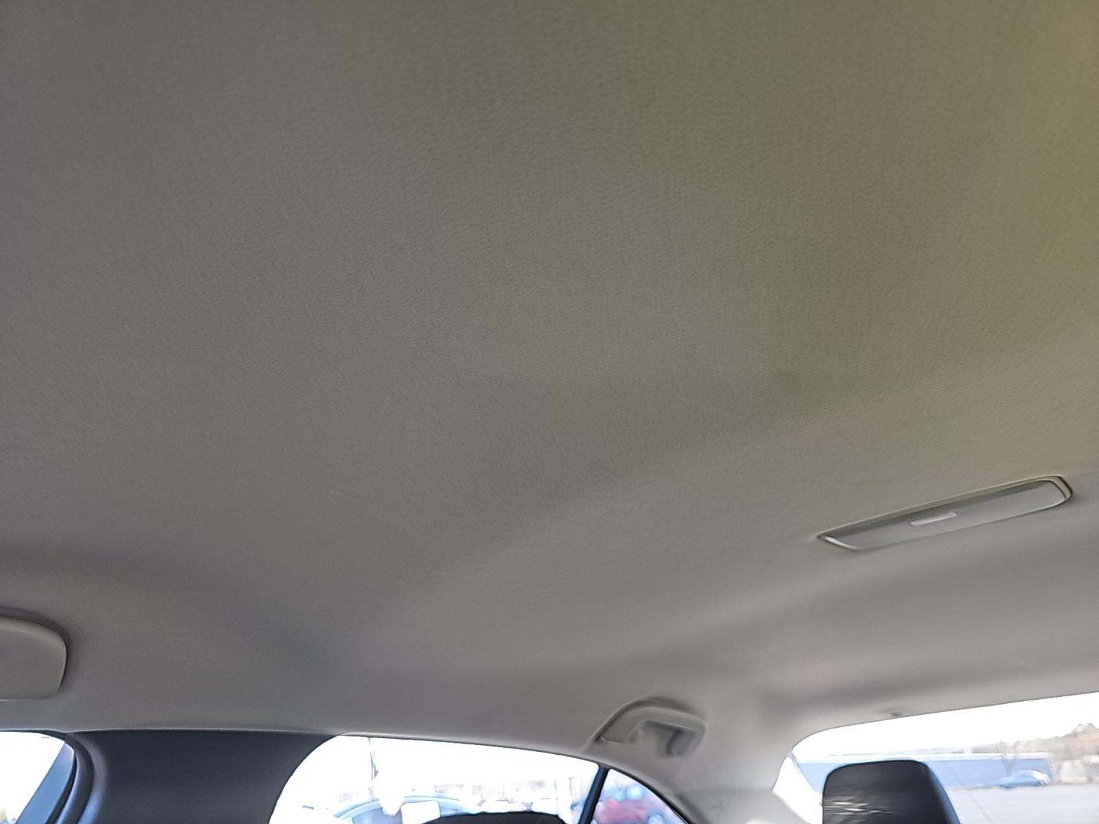 2024 Toyota Corolla Hybrid LE FWD