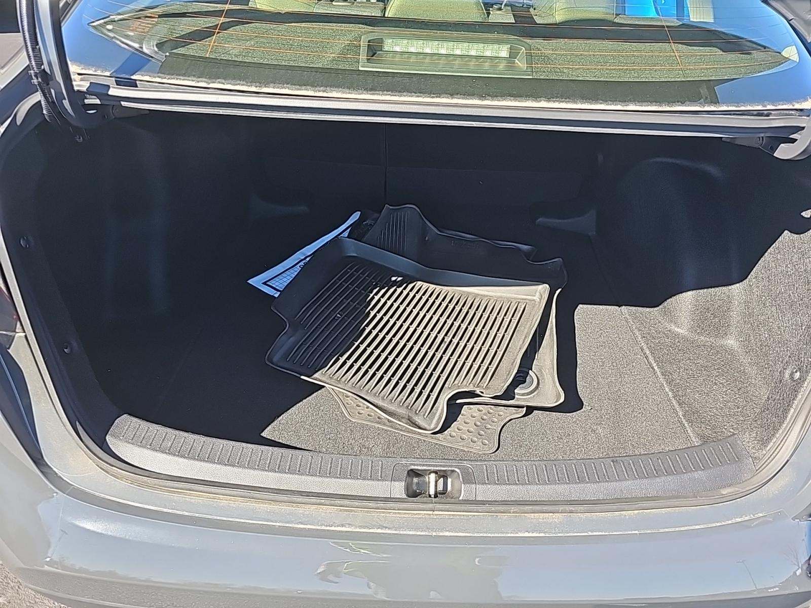 2024 Toyota Corolla Hybrid LE FWD