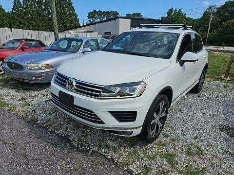 2017 Volkswagen Touareg 3.6L Wolfsburg Edition AWD