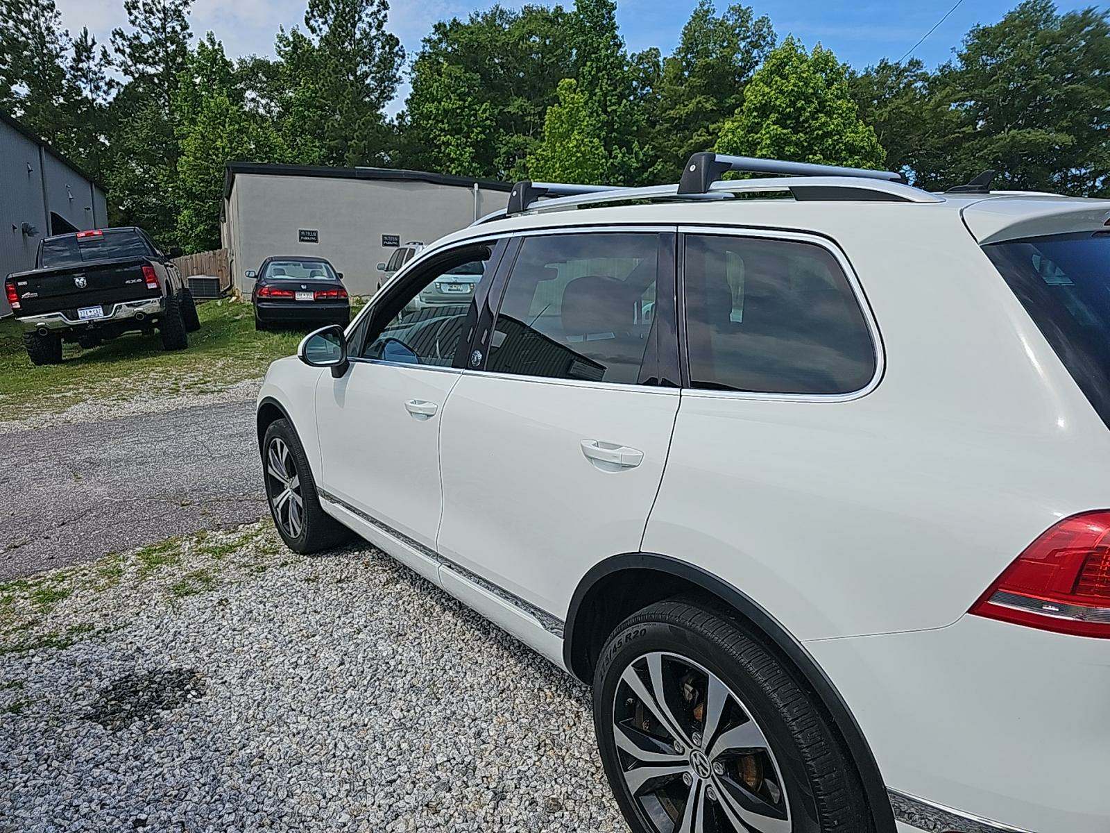 2017 Volkswagen Touareg 3.6L Wolfsburg Edition AWD