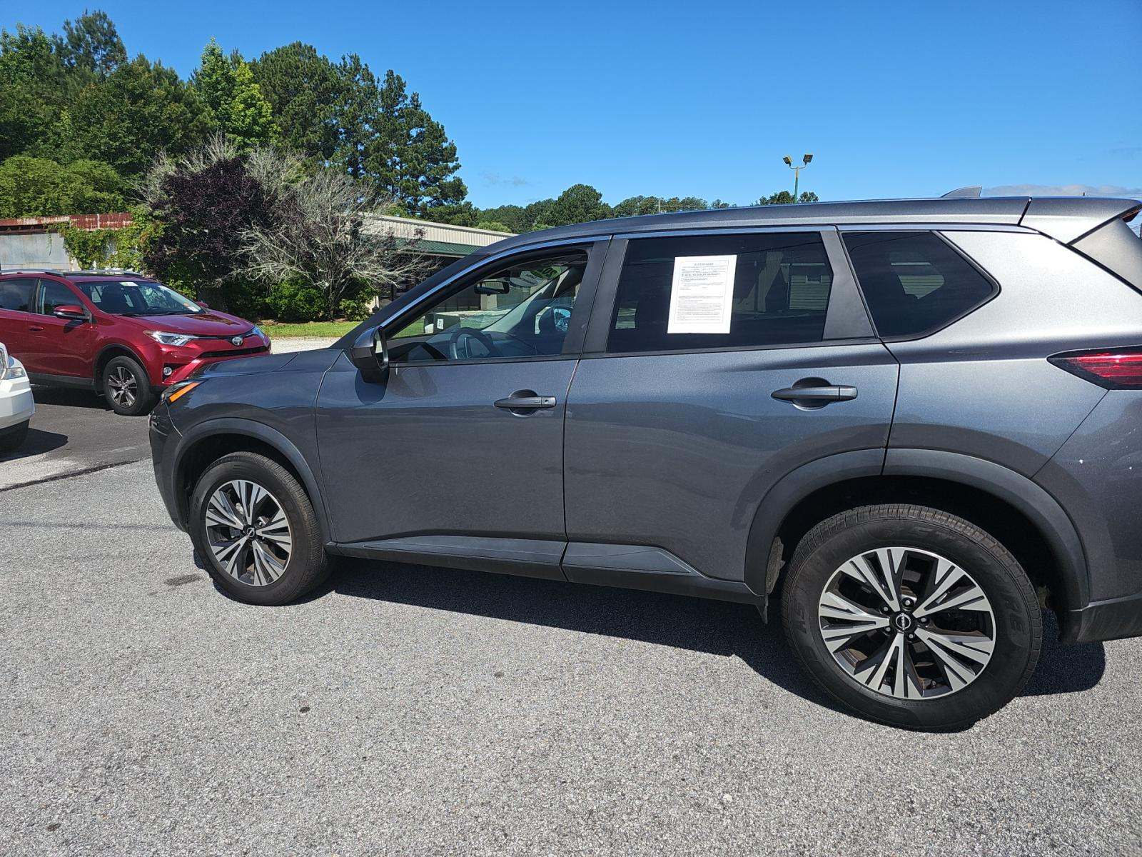 2023 Nissan Rogue SV FWD