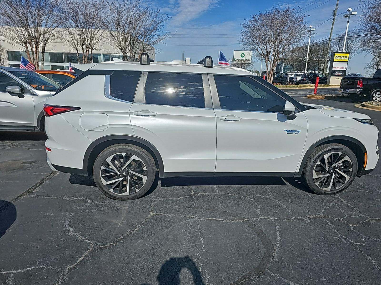 2024 Mitsubishi Outlander PHEV SE AWD