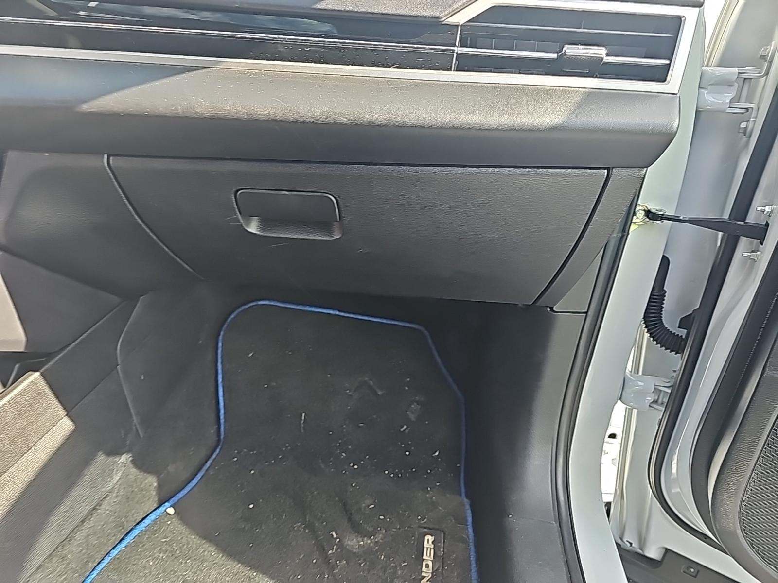 2024 Mitsubishi Outlander PHEV SE AWD