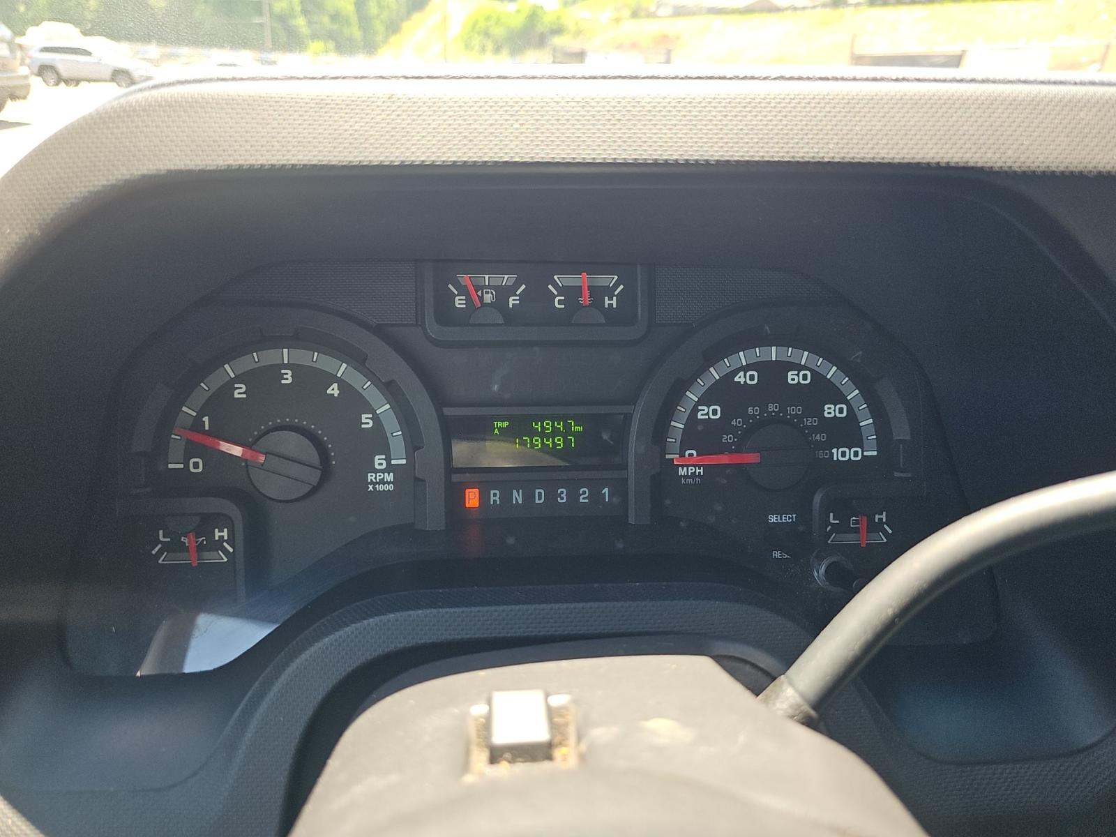 FORD E-350 - 9