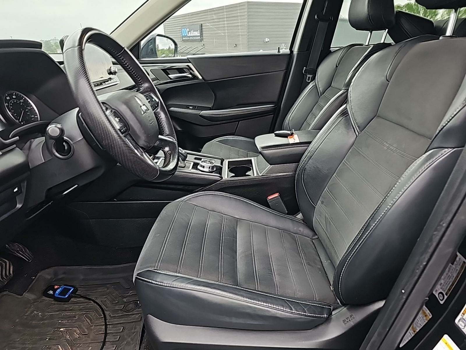 2022 Mitsubishi Outlander SE Launch Edition AWD