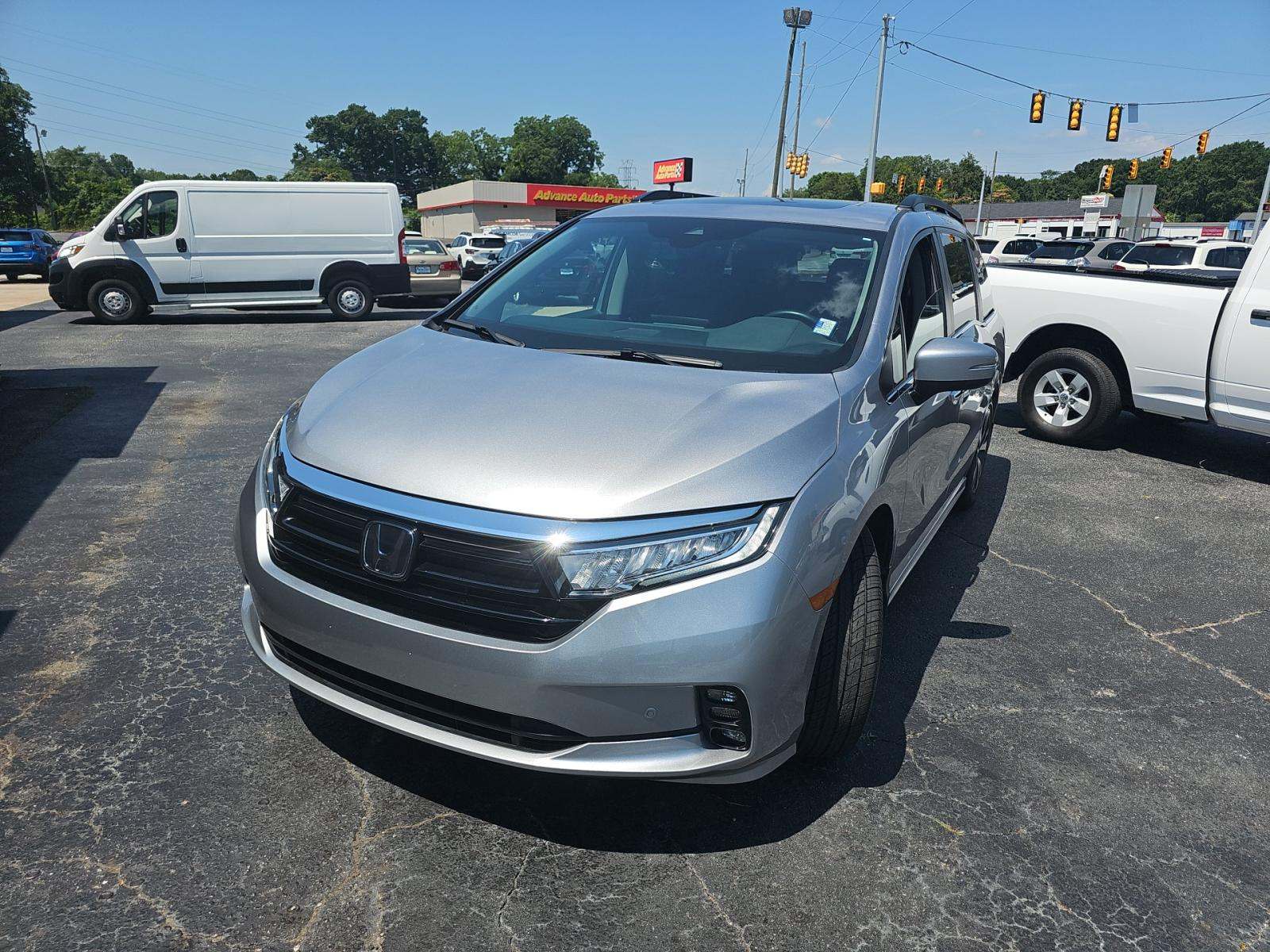 2023 Honda Odyssey Touring FWD